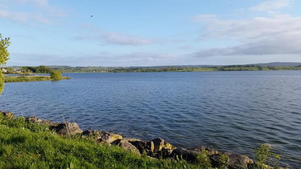 Lakeside Loughrea Dış mekan fotoğraf