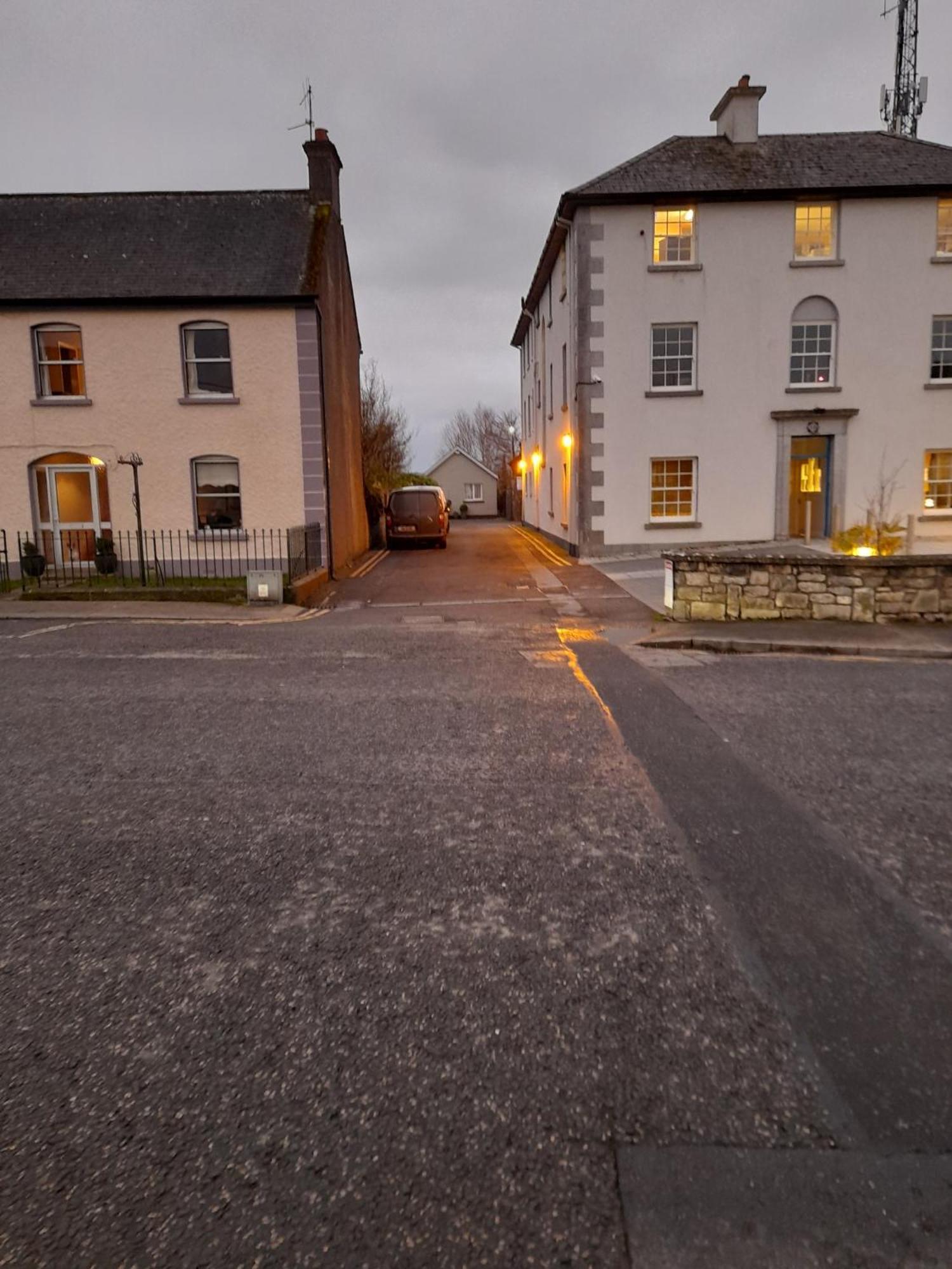 Lakeside Loughrea Dış mekan fotoğraf